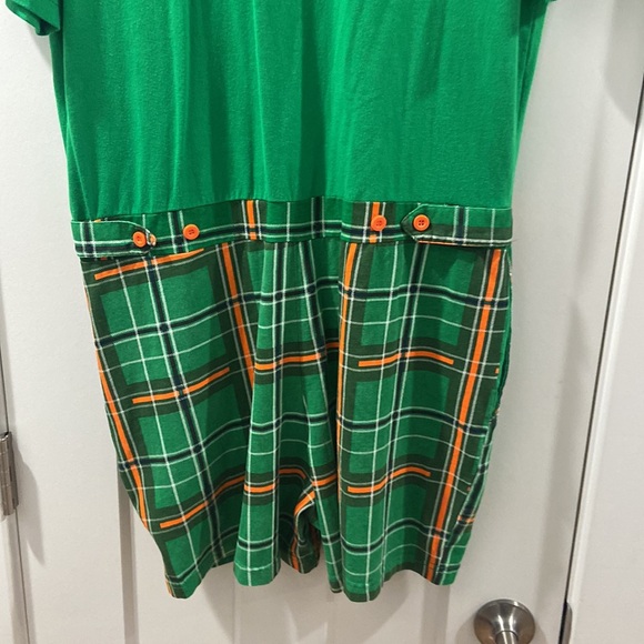 St. Patrick's Day Medium adult romper Short Romper kiss me large Mad Engine - Picture 10 of 13